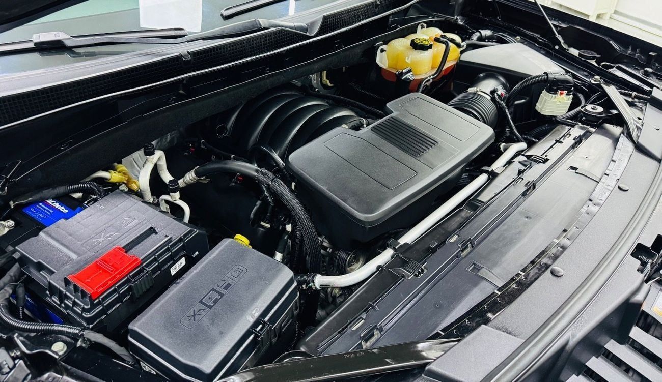 كاديلاك إسكالاد Sport Platinum 6.2L 4WD