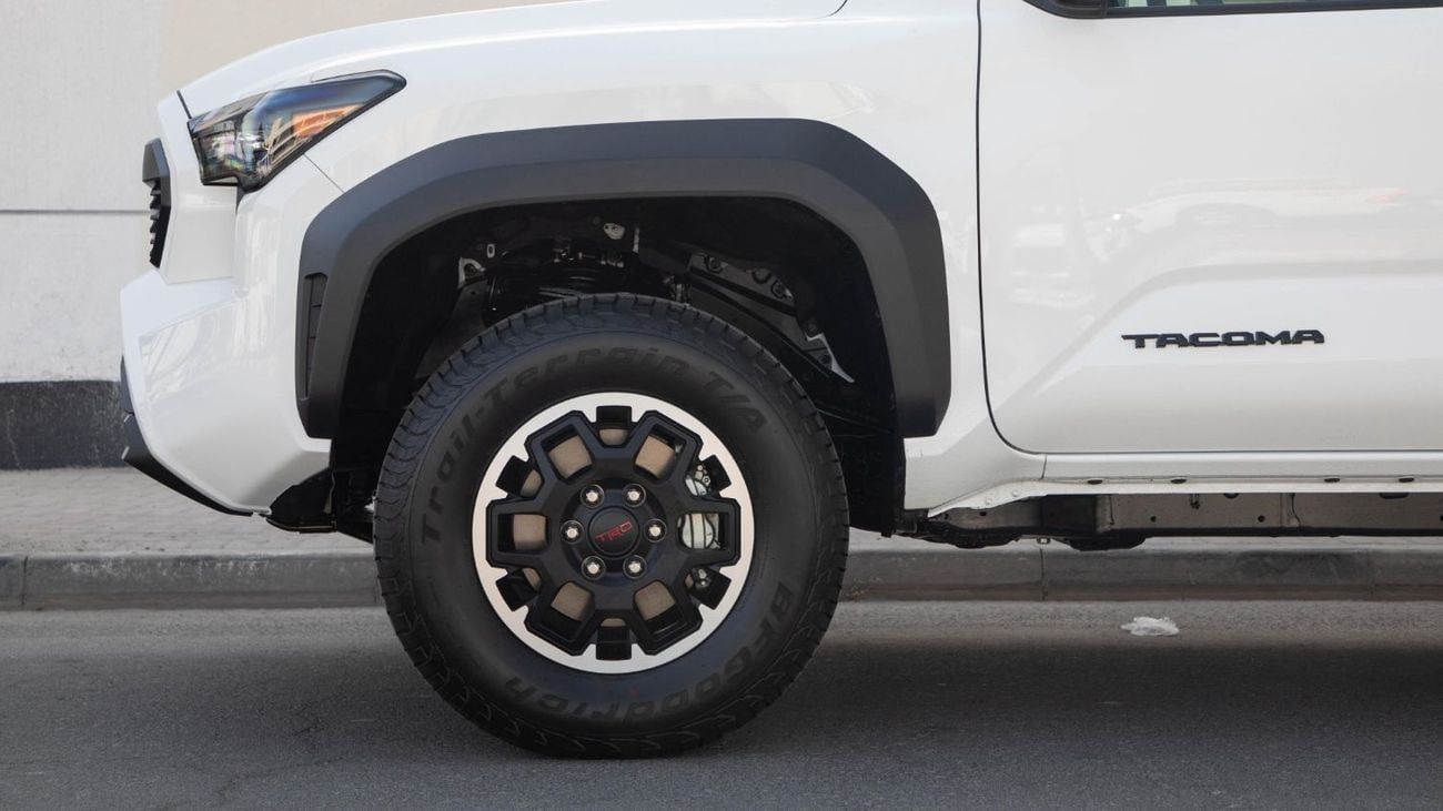Toyota Tacoma TRD OFF-ROAD/2024/ For Local Registration +10%