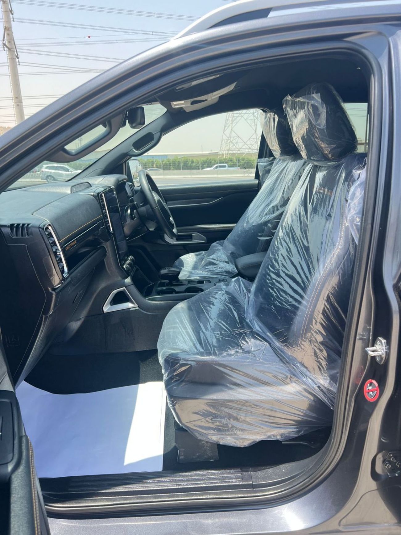 فورد رانجر DIESEL 2.0 L RIGHT HAND DRIVE WILDTRAK PICKUP