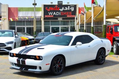دودج تشالينجر BEST DEAL//CHALLENGER //SRT KIT//VERY CLEAN /ORGINAL AIR BAGS /