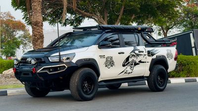 تويوتا هيلوكس 2.8L Diesel Automatic | RHD 4WD Pickup | Overland Setup with Camping Tent, Bull Bar & LED Roof Light