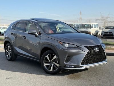 لكزس NX 300 Premium Red interior, Sunroof