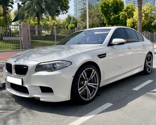 بي أم دبليو M5 Std 4.4L