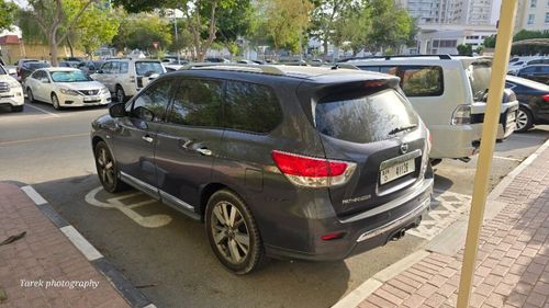 نيسان باثفايندر SV 3.5L (260 HP) 4WD