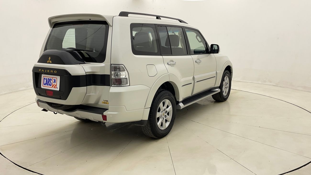 Mitsubishi Pajero GLS HIGHLINE 3 | Zero Down Payment | Home Test Drive