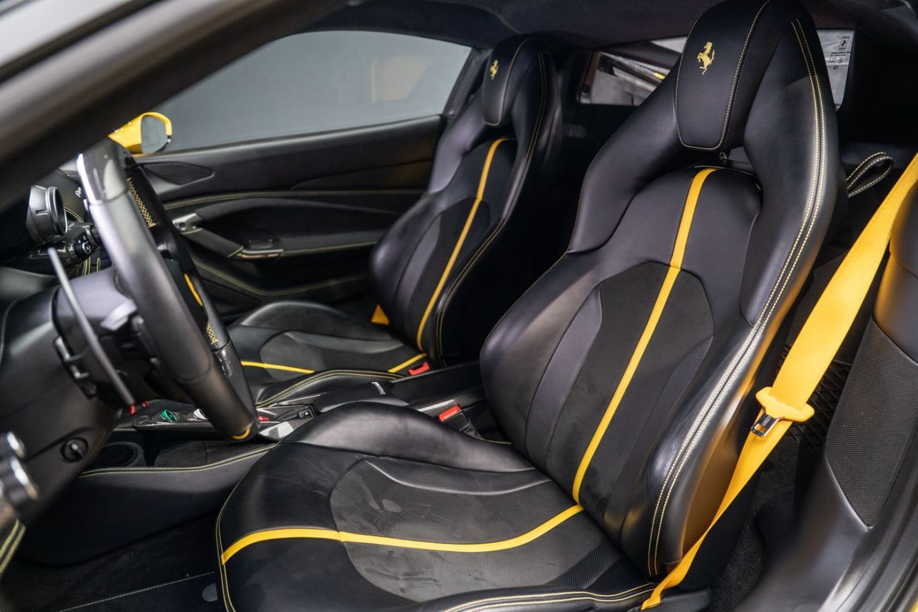 Ferrari F8 Tributo 2021 Ferrari F8 Tributo 3.8L V8 720 HP • Ferrari Warranty + Service Contract • GCC