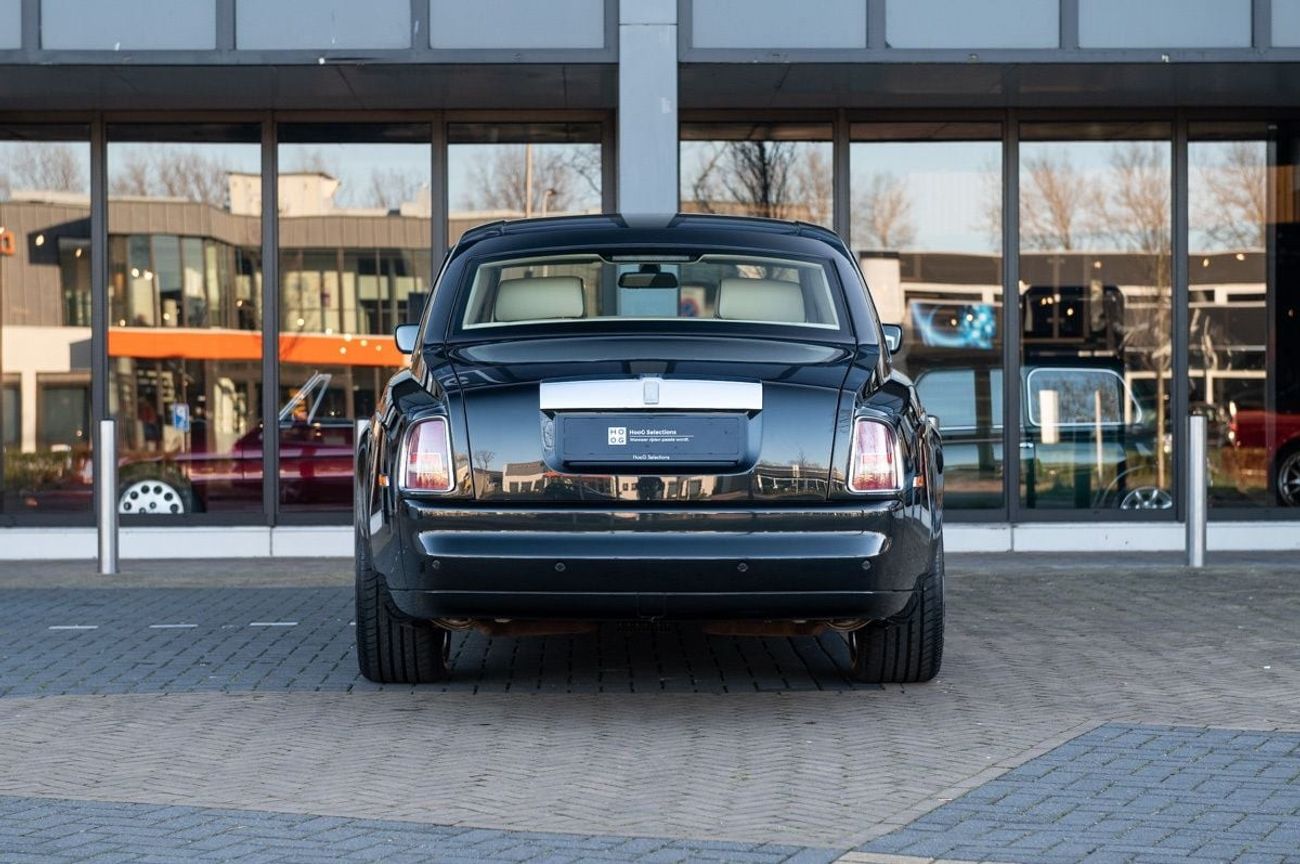 Rolls-Royce Phantom VII V12 6.75