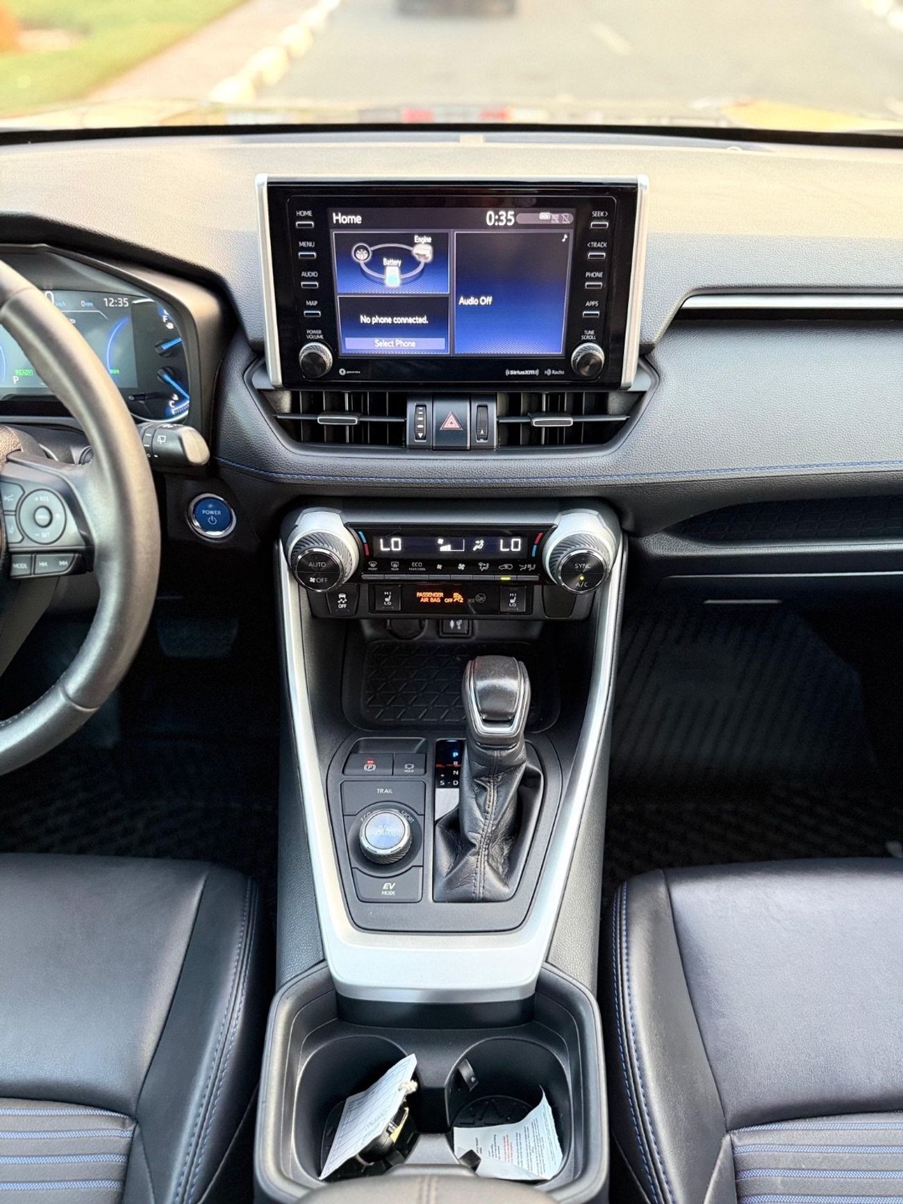 تويوتا راف ٤ XSE Hybrid Full Option