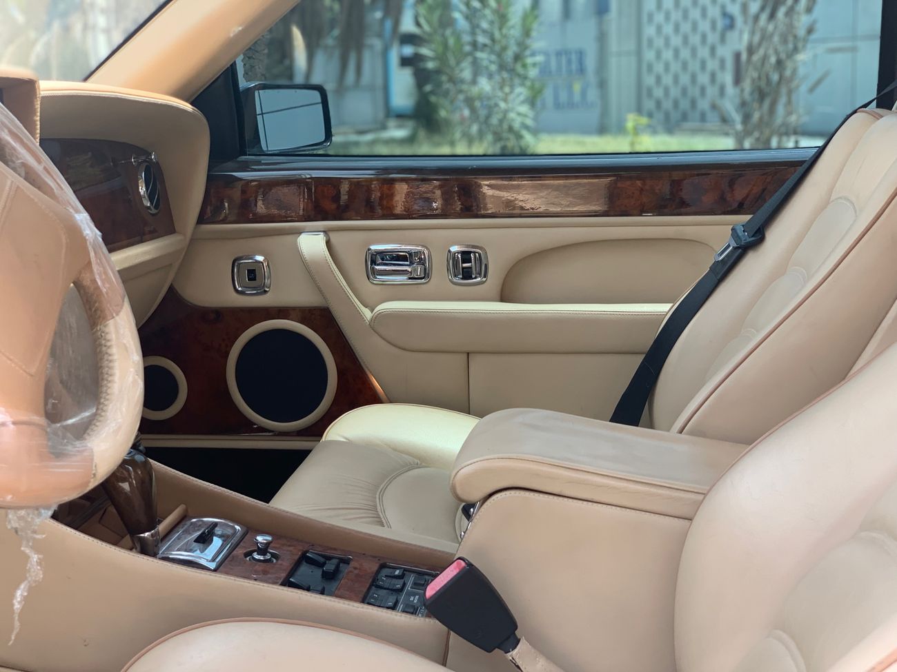 Bentley Azure