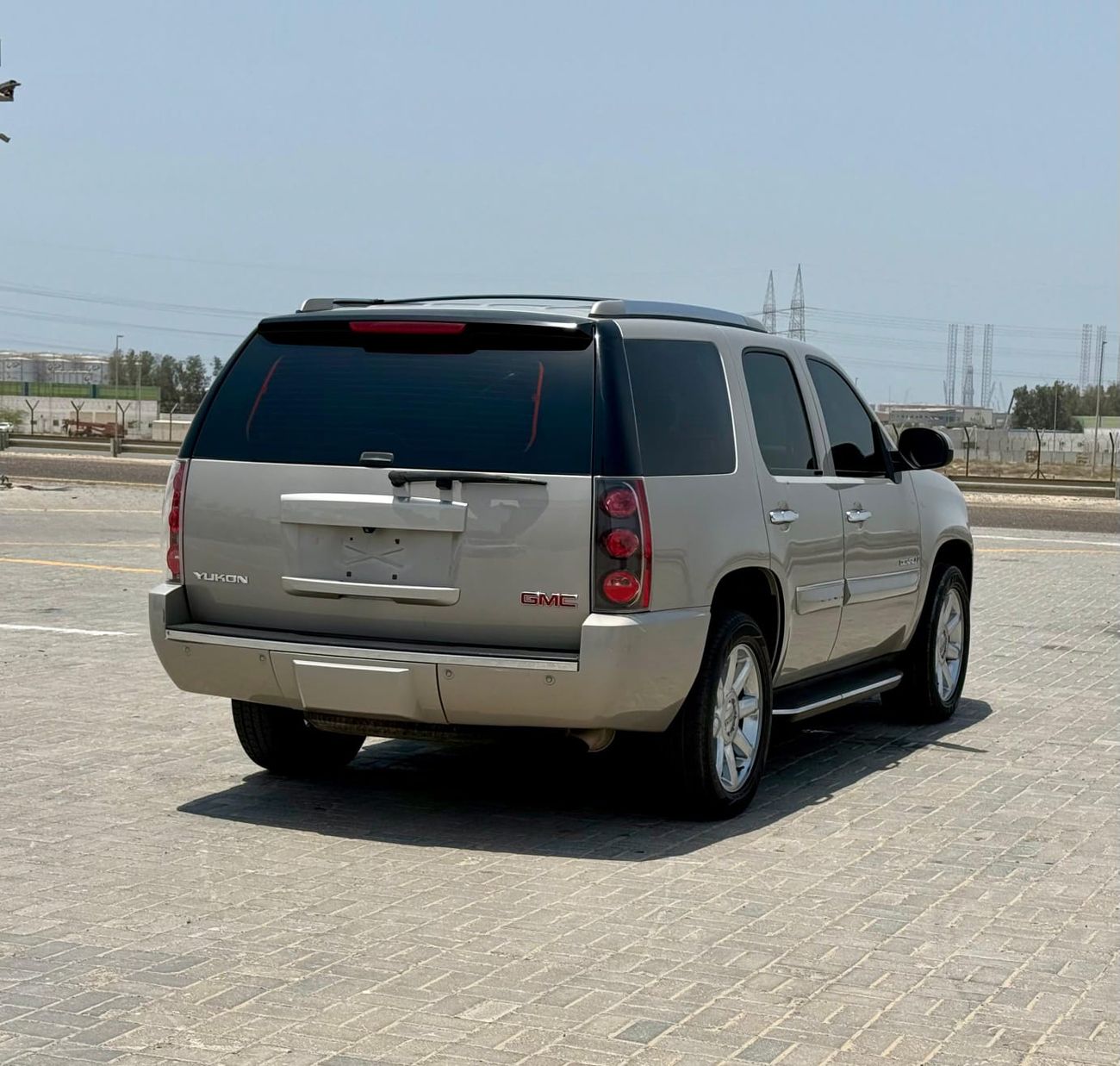 جي أم سي يوكون Denali