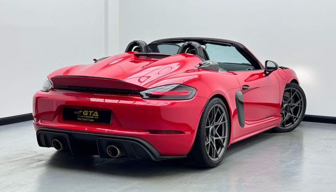 Porsche 718 Spyder 2024 Porsche 718 Spyder GT4 RS Weissach Pack, Porsche Service History, 2026 Porsche Warranty, GCC