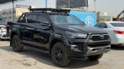 تويوتا هيلوكس Toyota hilux 2019 diesel 2.8 RHD full options