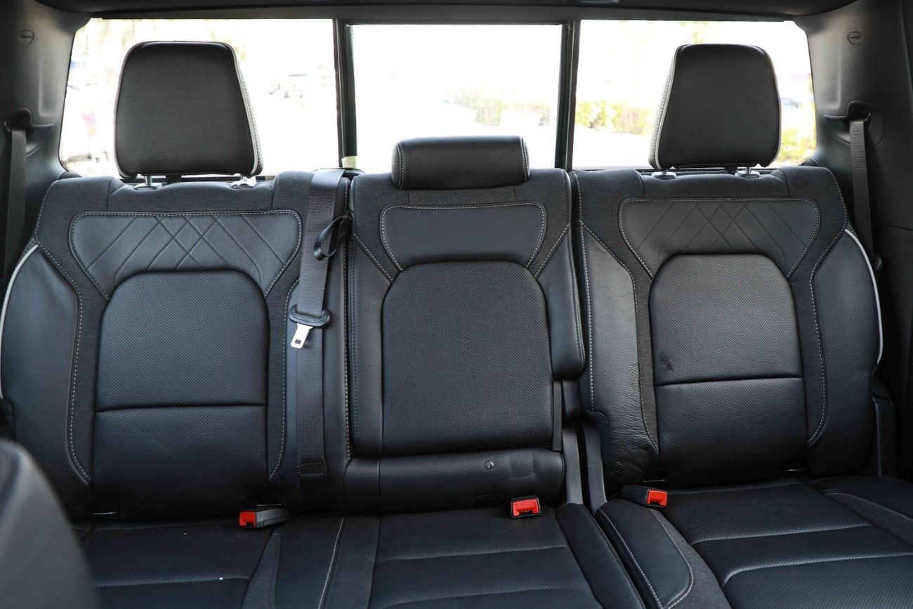 RAM 1500 2025 RAM 1500 LIMITED "Night Edition" 3.0L V6 - GCC - Black inside Black | Export Only