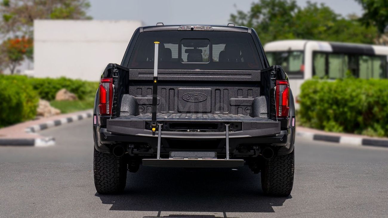 فورد إف-150 رابتور 3.5L V6 PETROL, 360 CAM, B&O 14 SPKR, FOX SHOCKS, DUAL ZONE, 17" ALLOY