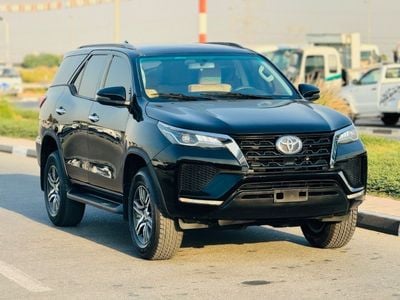 تويوتا فورتونر Toyota fortuner 2021 Full option V4