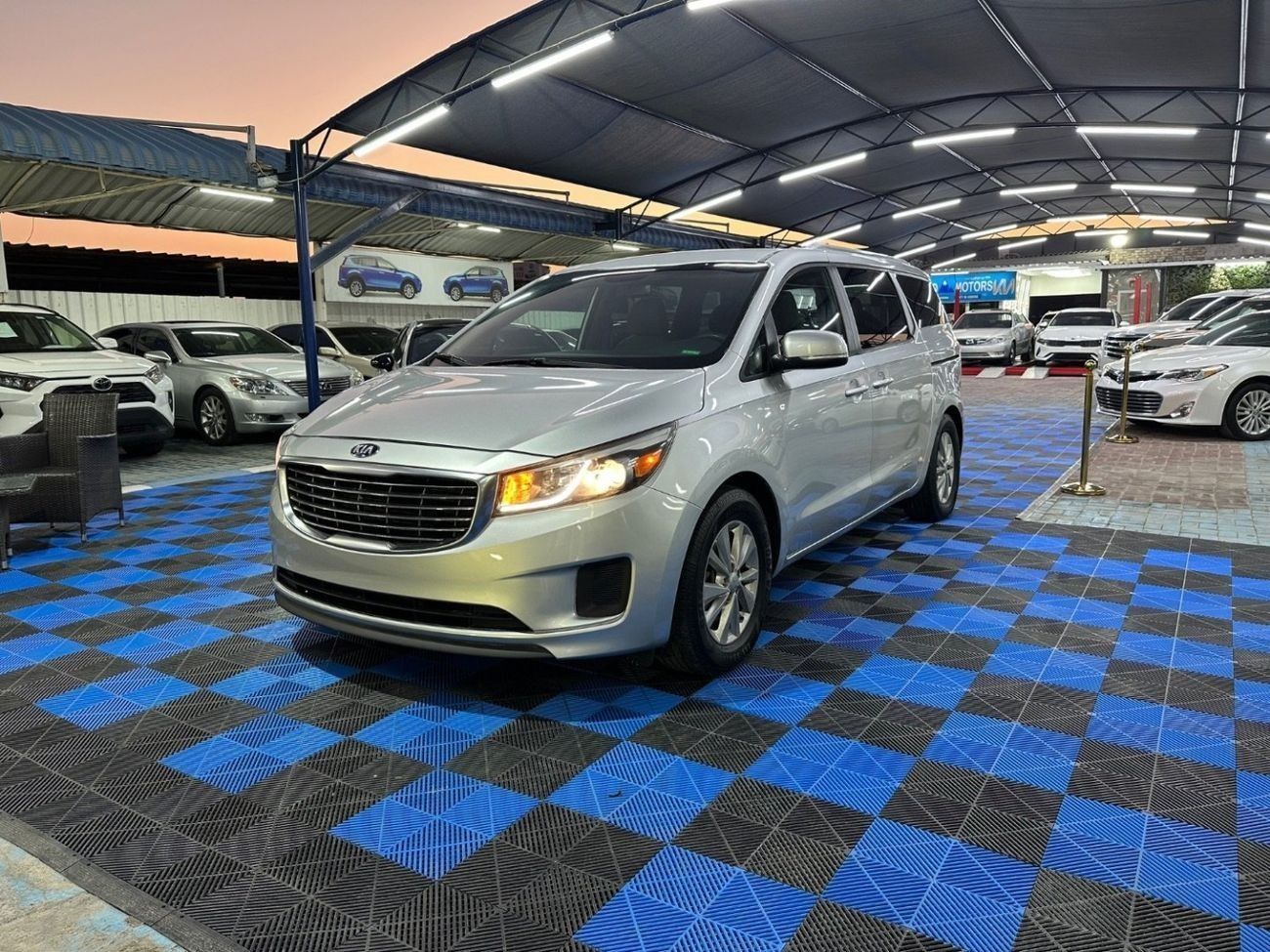 كيا سيدونا KIA Sedona 2015 3.3L 7seat