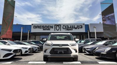 Toyota Grand Highlander LIMITED , for local registration +10%