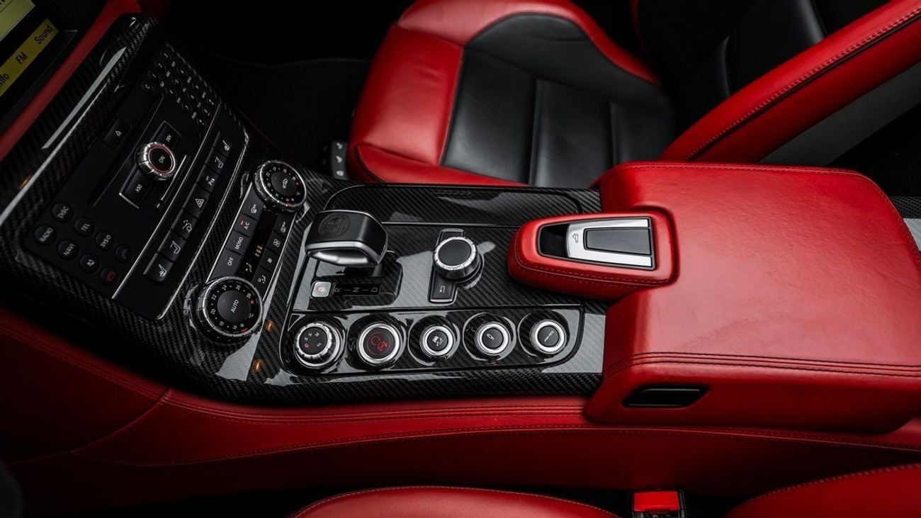 Mercedes-Benz SLS AMG Roadster - 2012 - GCC