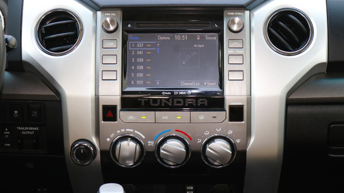 Toyota Tundra SR5