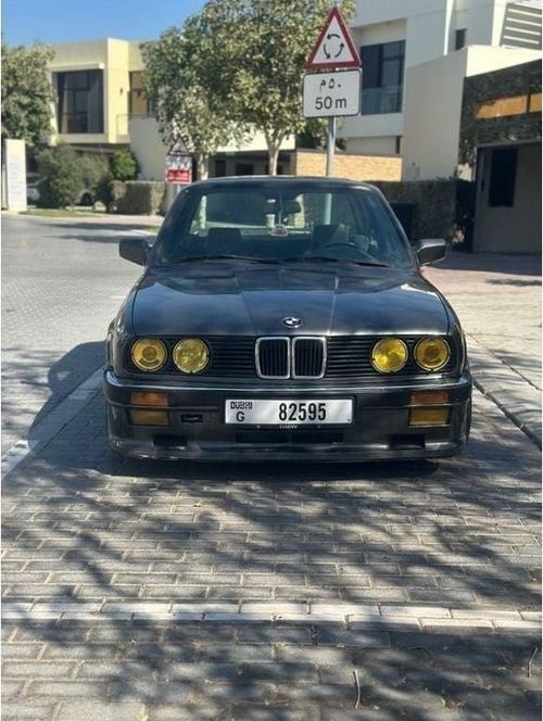 بي أم دبليو 325 2.8L | 6-speed manual | 1987