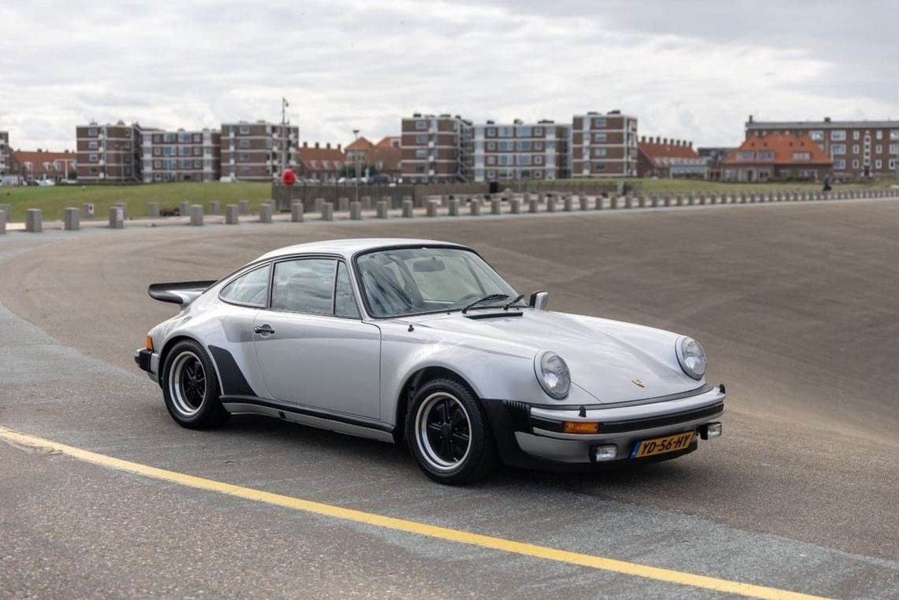 Porsche 930 911 / 930 Turbo