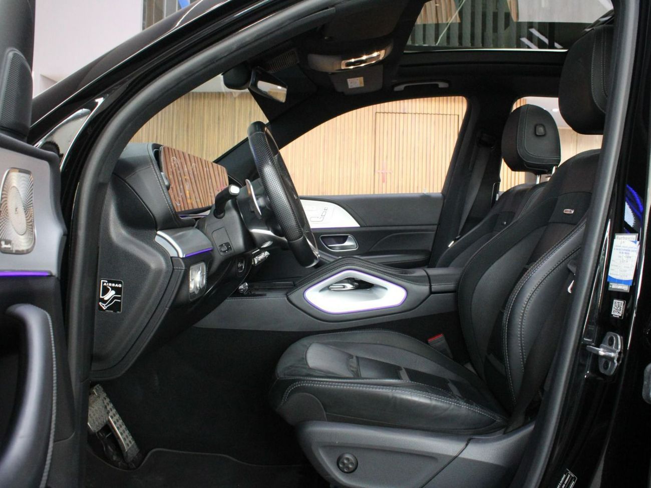 مرسيدس بنز GLE 53 AMG - 2023 | With Warranty
