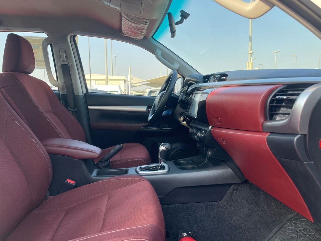 Toyota Hilux 2022 I 4x4 I Full Automatic I Ref#638