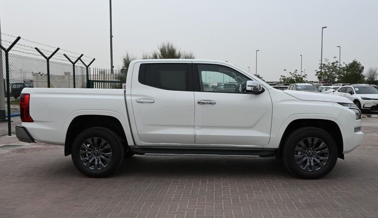 ميتسوبيشي L200 SPORTERO 2.4L DIESEL DCAB 4WD 6AT GLS FULL OPTION