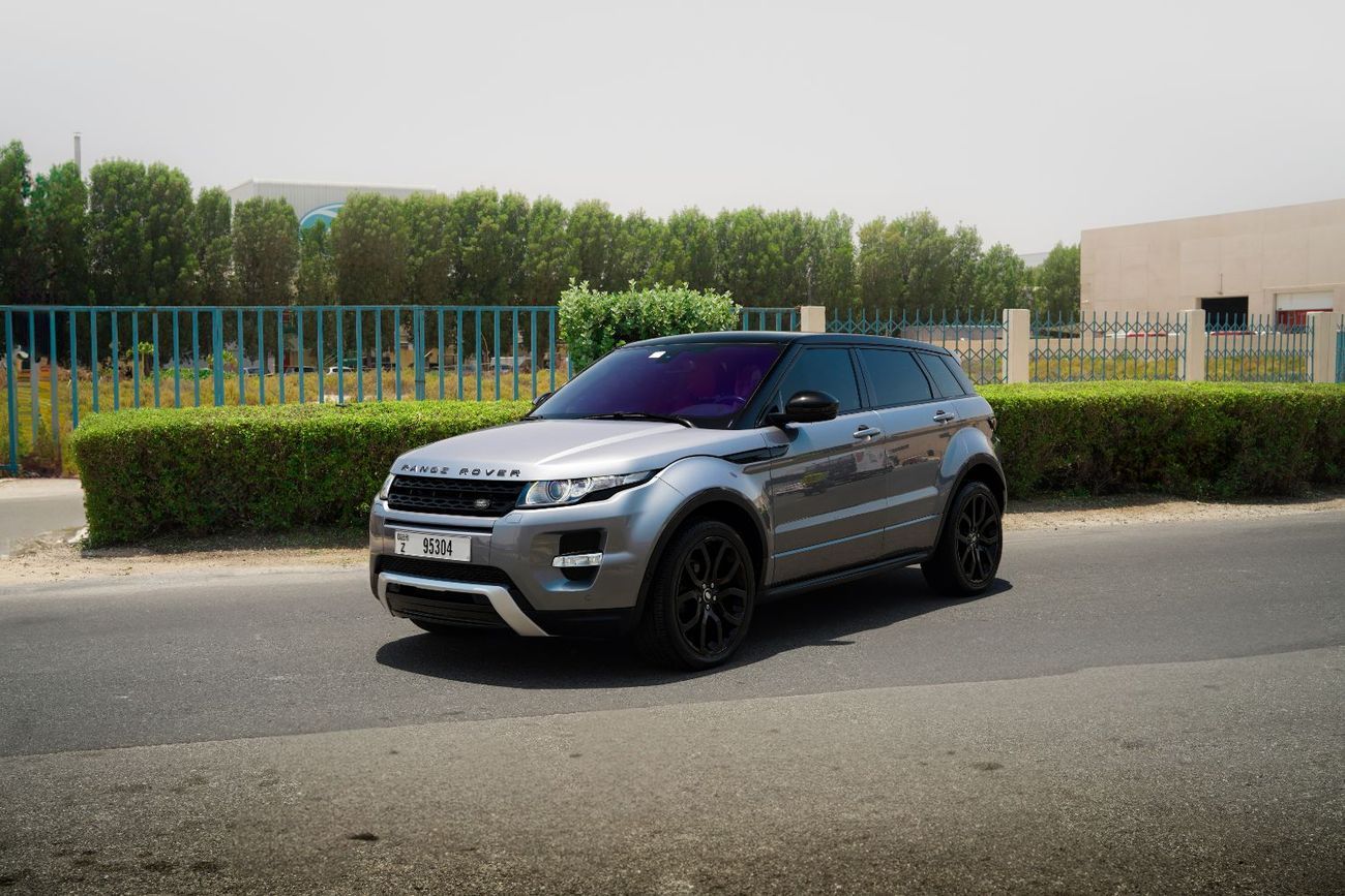 لاند روفر رانج روفر إيفوك HSE Dynamic 2.0L (5 Door)