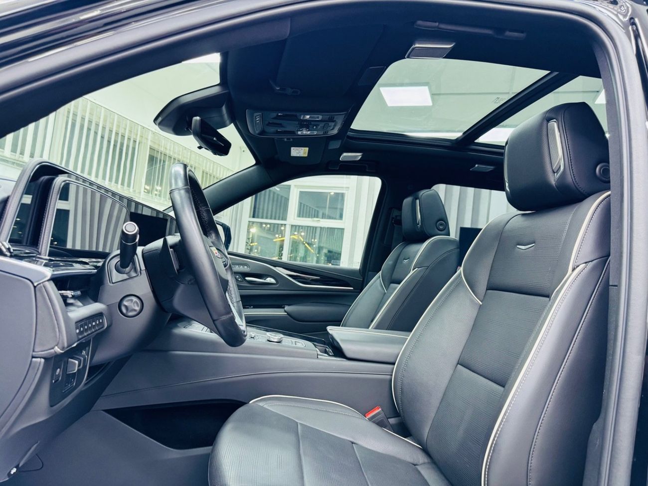 كاديلاك إسكالاد Sport Platinum 6.2L 4WD