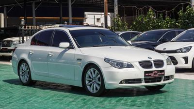 بي أم دبليو 530i