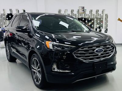 فورد إدج GCC .. FSH .. Original paint .. warranty .. Service .. AWD .. Titanium .