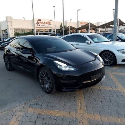 Tesla Model 3 Firmens