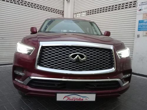 إنفينيتي QX80
