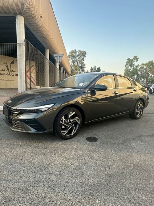 Hyundai Elantra 1.5L 115 hp L4