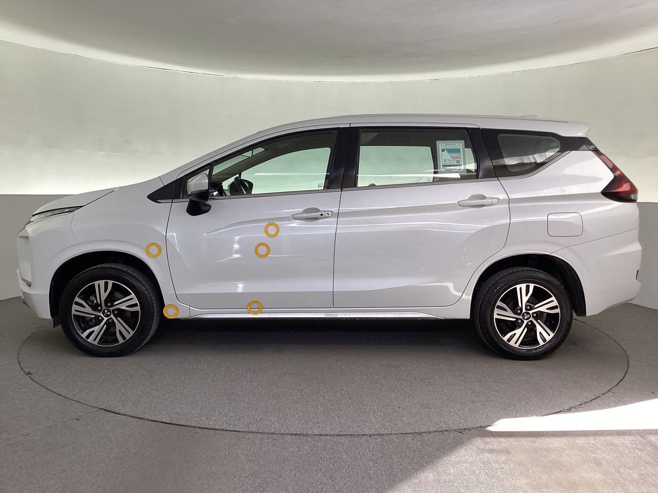Mitsubishi Xpander High Line | Guaranteed Warranty | 0 Down Payment