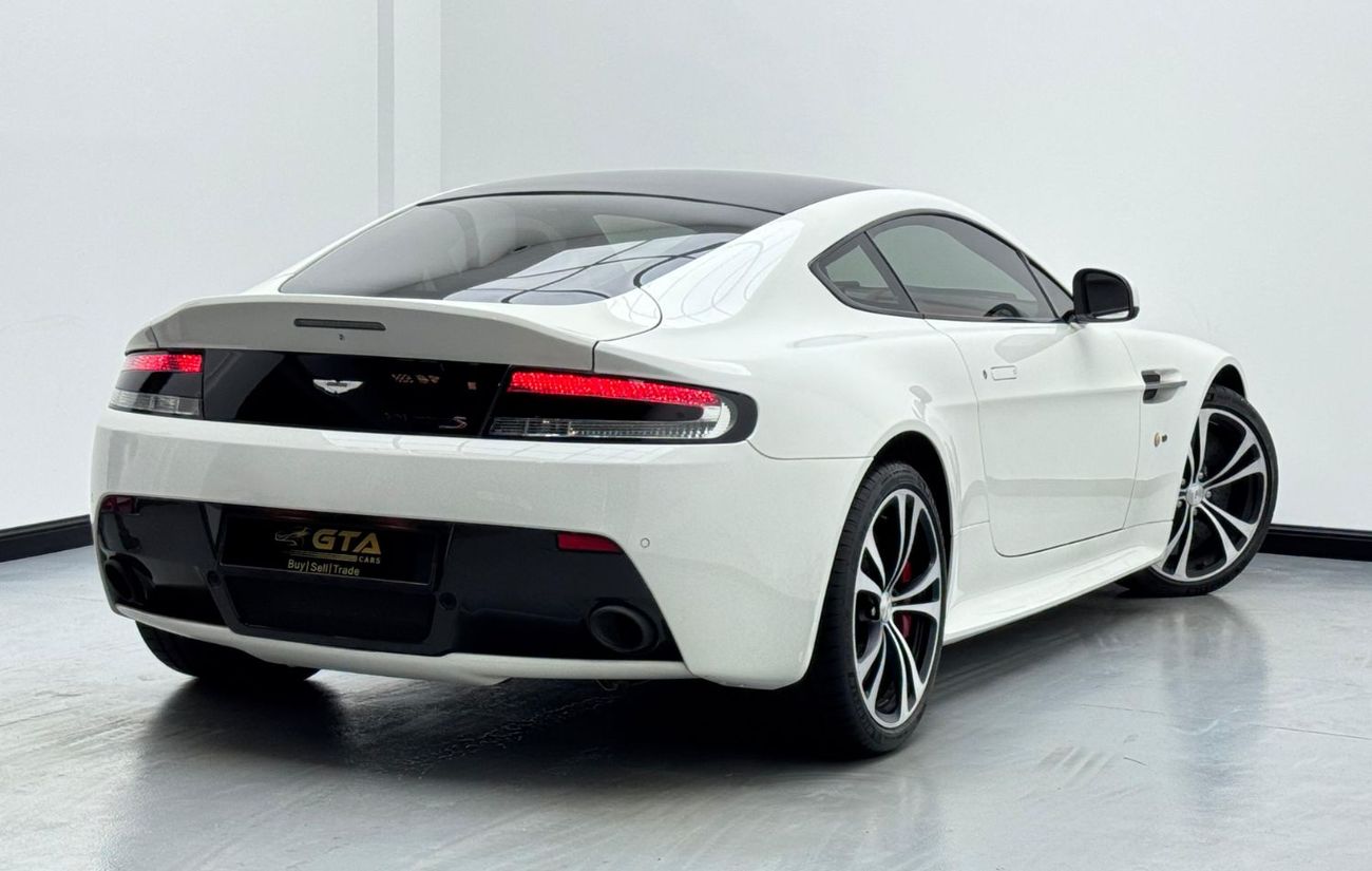 Aston Martin V12 Vantage 2014 Aston Martin V12 Vantage S, Full Aston Martin Service History, Carbon Fibre, Full PPF, GCC
