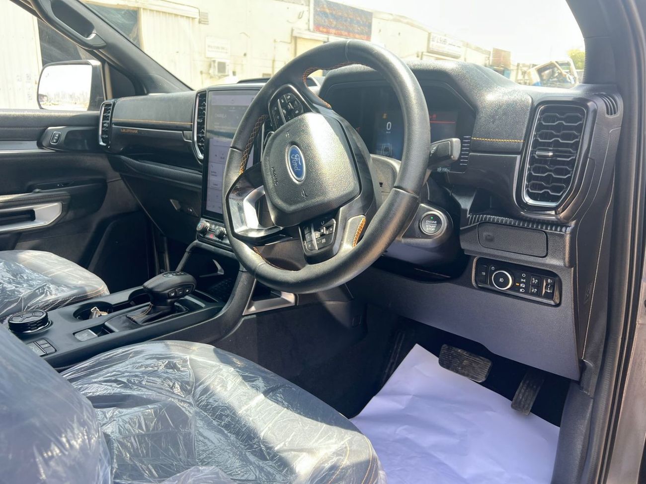 فورد رانجر DIESEL 2.0 L RIGHT HAND DRIVE WILDTRAK PICKUP