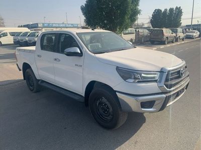 Toyota Hilux HI-LUX DC - SR5 - 4WD M/T V4 2.4L DSL - POWER OPTION - DOUBLE AC - 23MY