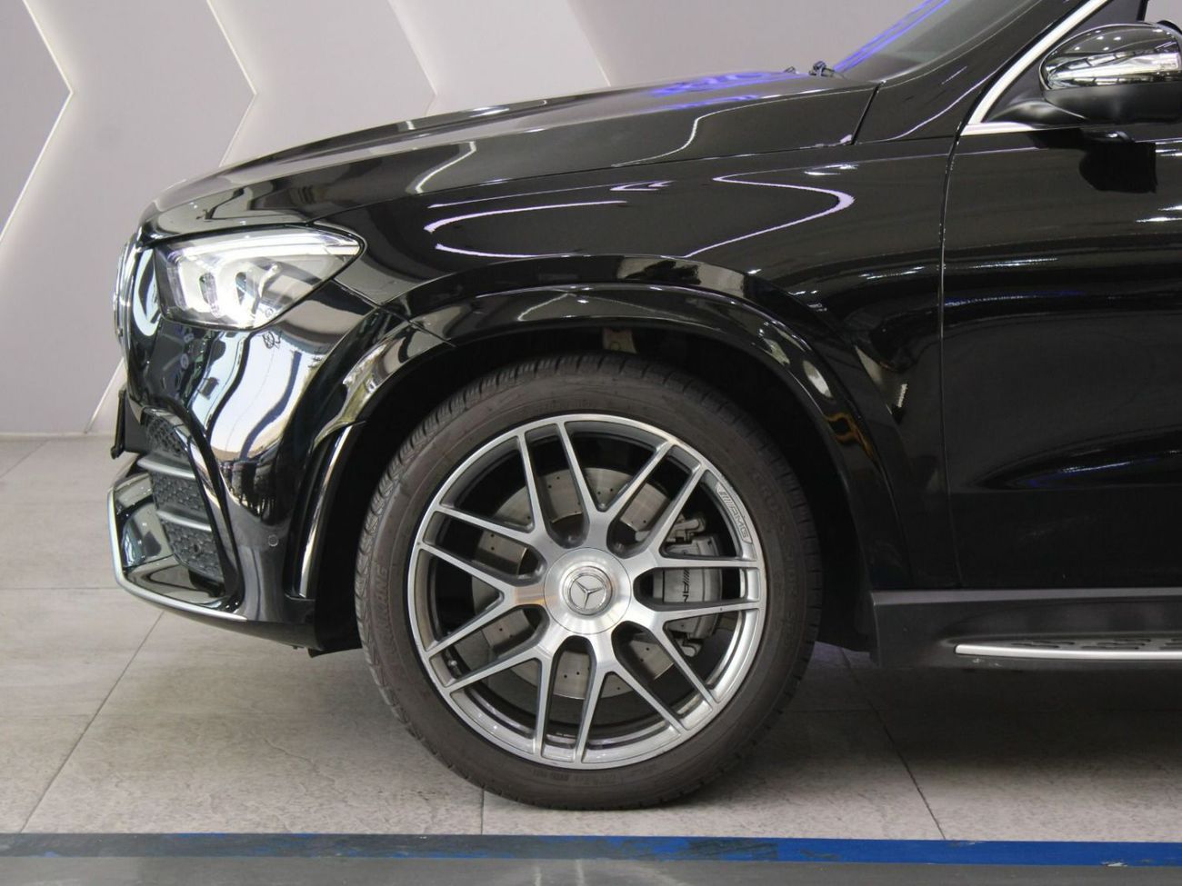 مرسيدس بنز GLE 53 AMG - 2023 | With Warranty