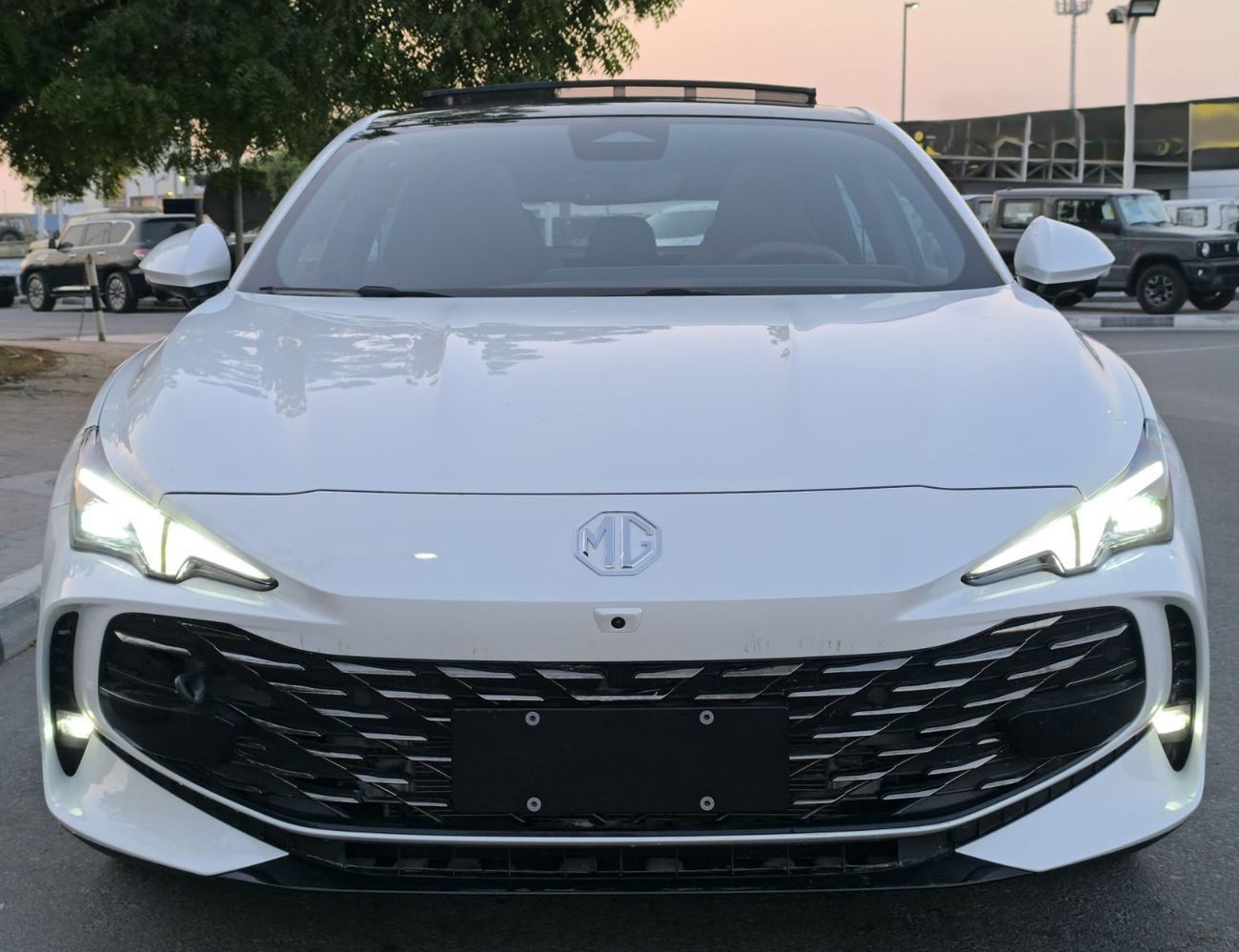 أم جي 7 TROPHY ENGINE 2.0L 2025 MODEL Full Option GCC Specs BRAND NEW