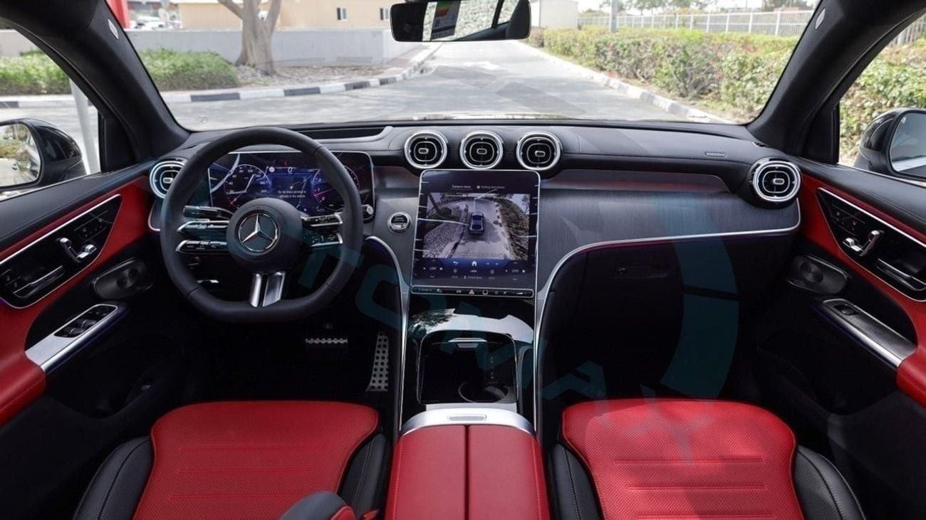مرسيدس بنز GLC كوبيه 200 4MATIC 2025 GCC 0Km With 5 Years Or 150,000KM Warranty @Official Dealer