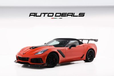 شيفروليه كورفت 2019 Chevrolet Corvette ZR1 | GCC | Low Mileage | Rare Design Edition | 6.2L V8 Supercharged