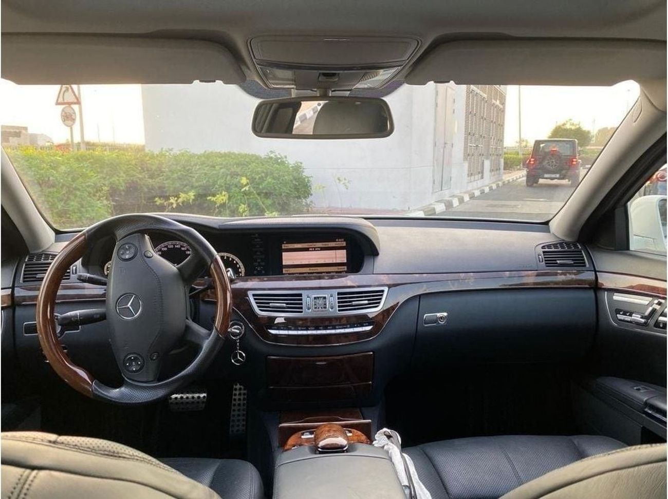 مرسيدس بنز S 550