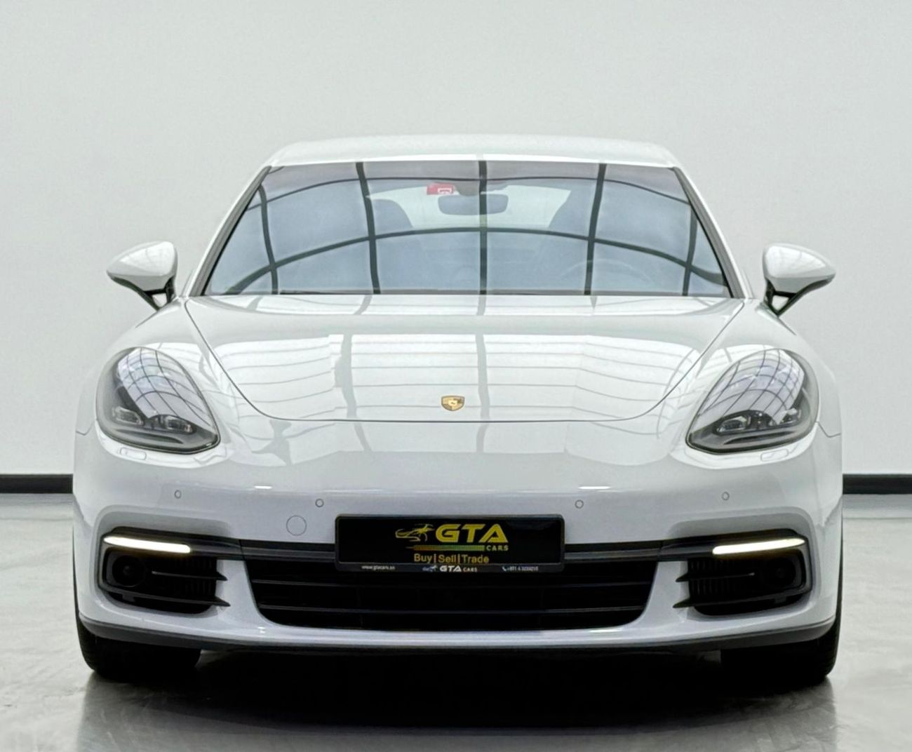 بورش باناميرا 4S 2.9L 2017 Porsche Panamera 4S, Full Porsche Service History, Low Km, Excellent Condition, GCC