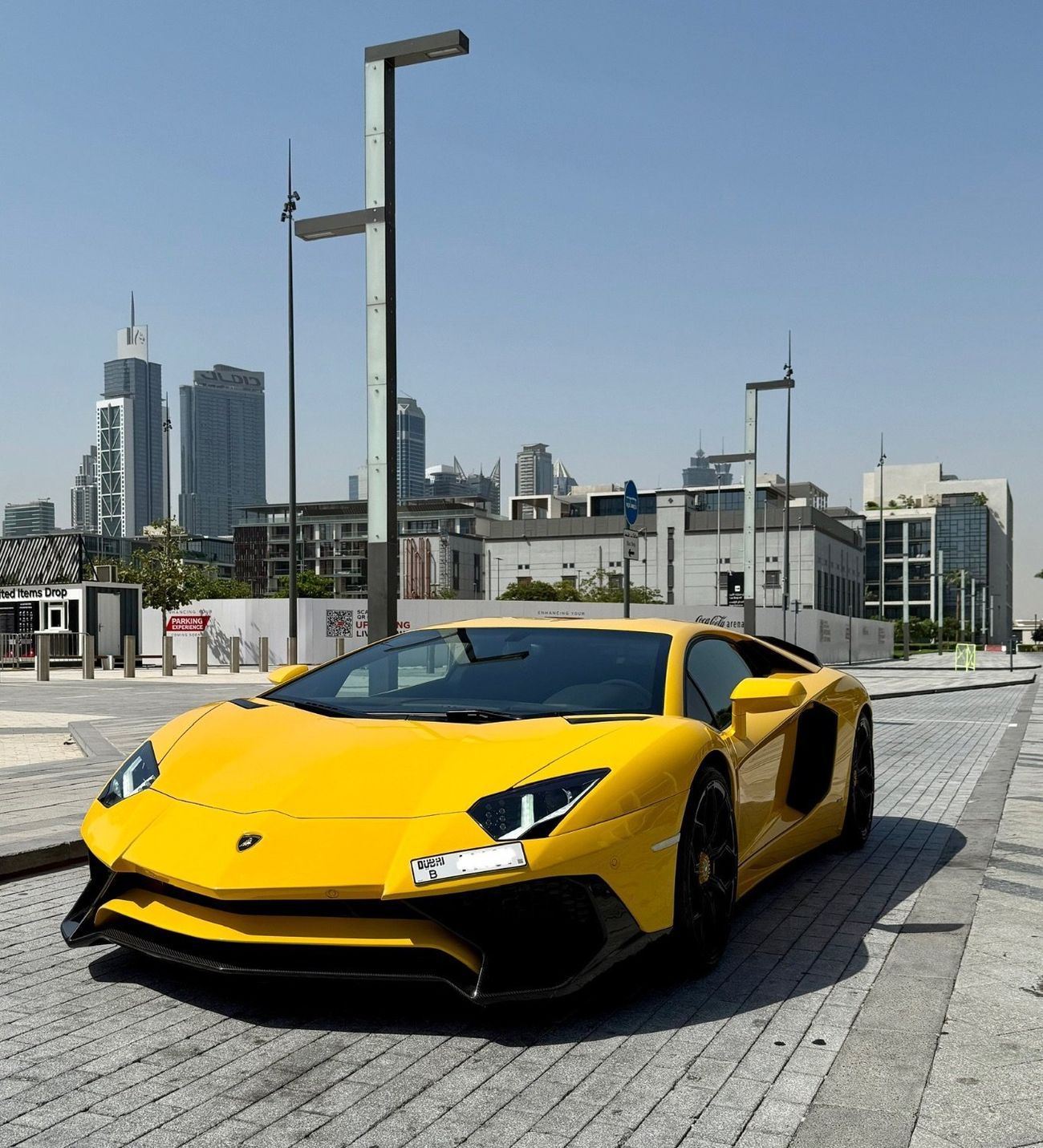 لامبورغيني أفينتادور 6.5L V12