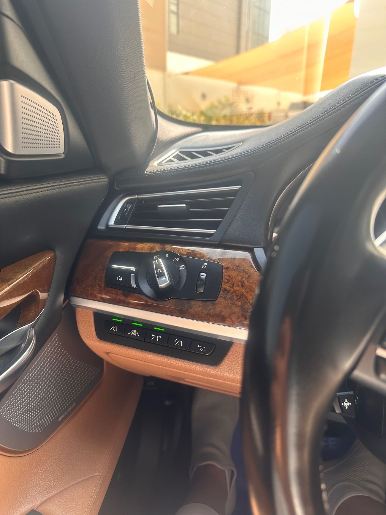BMW 750Li Luxury 4.4L