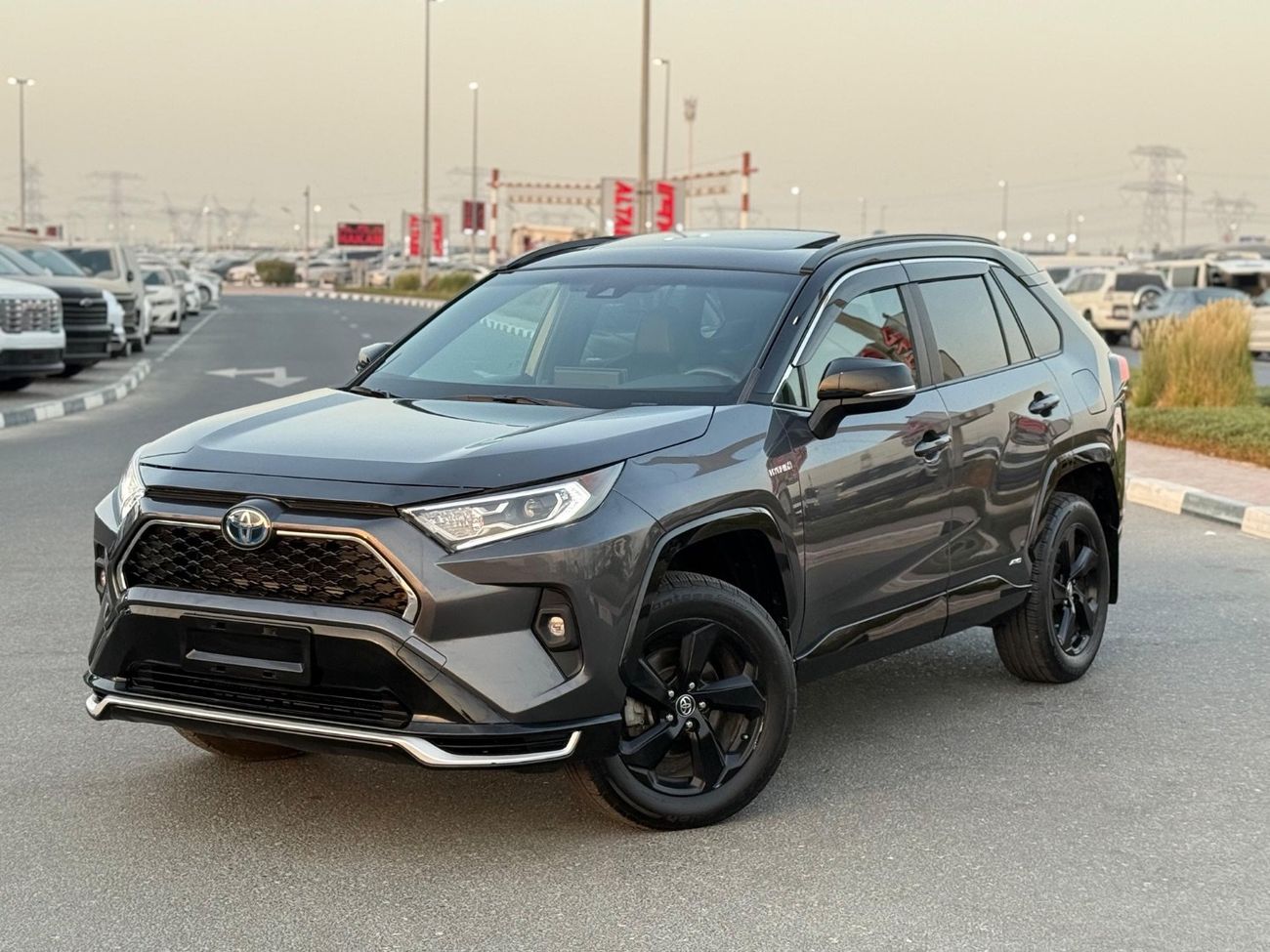 تويوتا راف ٤ XSE Hybrid Full Option