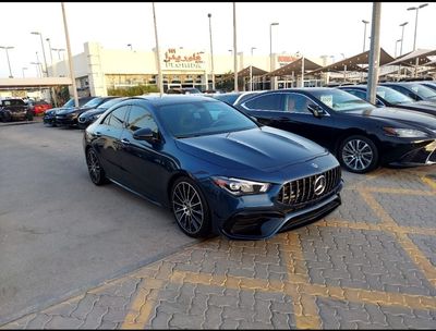 مرسيدس بنز CLA 250 Premium + 2.0L