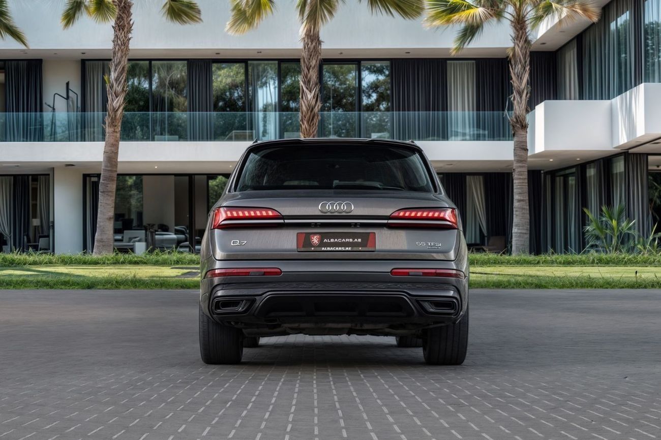 أودي Q7 S-Line | 3,329 P.M  | 0% Downpayment | Pristine Condition!